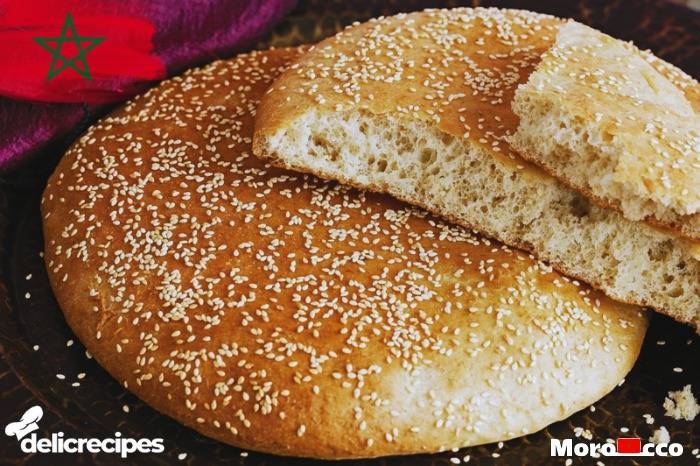 Moroccan Bread (Khobz) Preparation: A Step-by-Step Guide