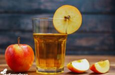 a Refreshing Apple Juice and Exploring its Health Benefits